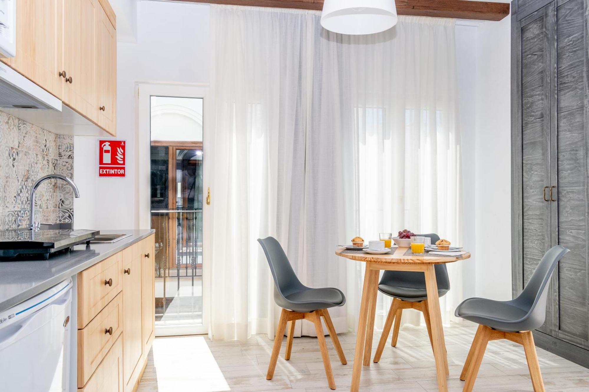 Casa Del Patio - Boutique Apartments (Adults Only) Estepona Luaran gambar