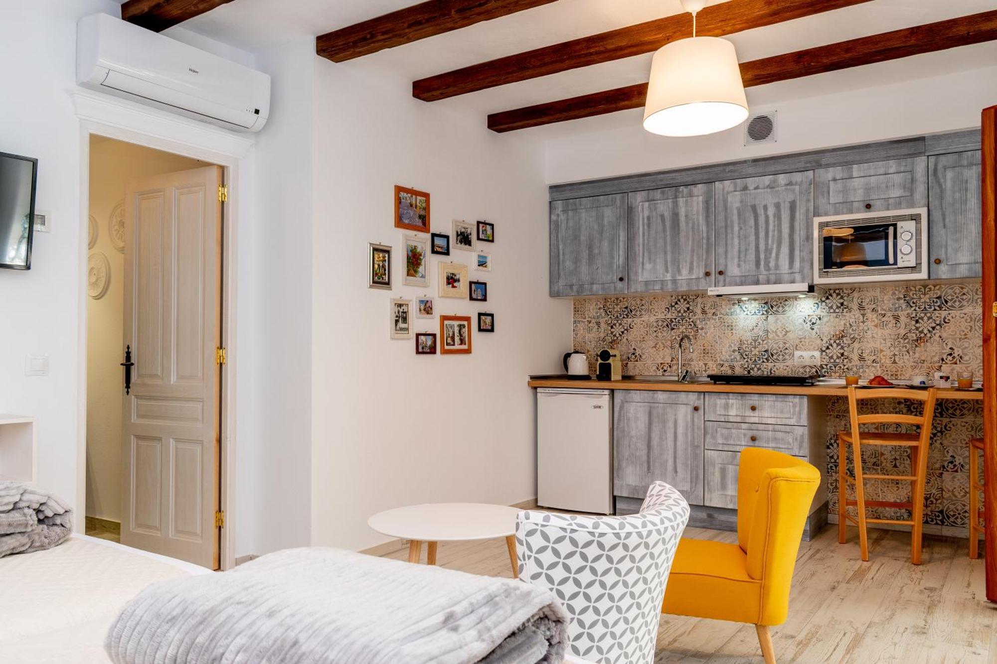 Casa Del Patio - Boutique Apartments (Adults Only) Estepona Luaran gambar