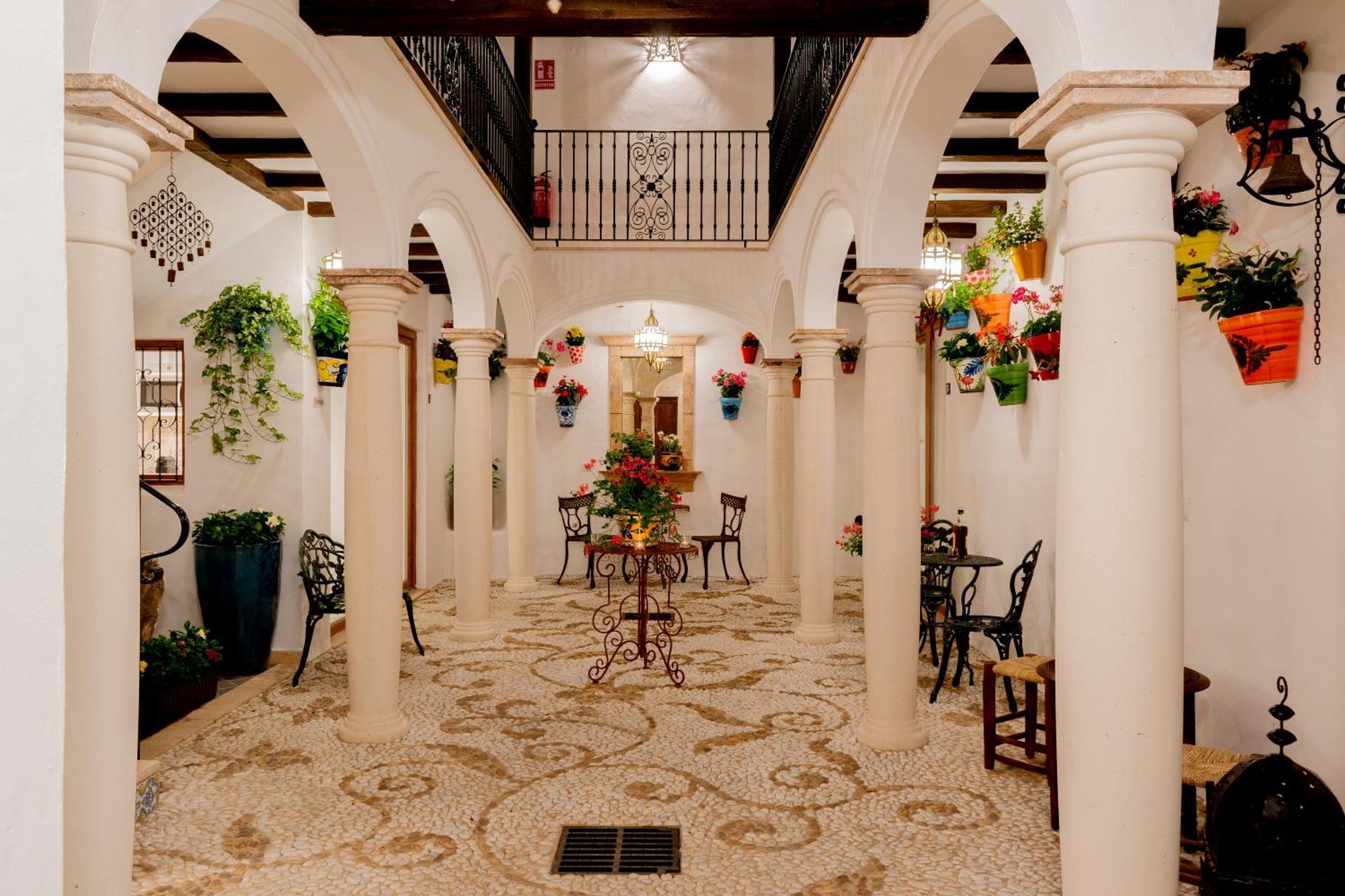 Casa Del Patio - Boutique Apartments (Adults Only) Estepona Luaran gambar